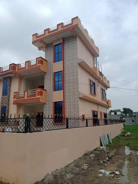 घर बिक्रिमा