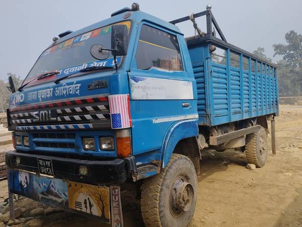 Truck on Sale at Butwal