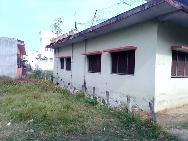 HOUSE FOR SALE  भैरहवा, बैंक कोलोनी