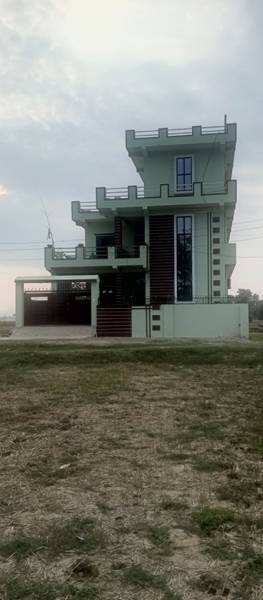 HOUSE FOR SALE