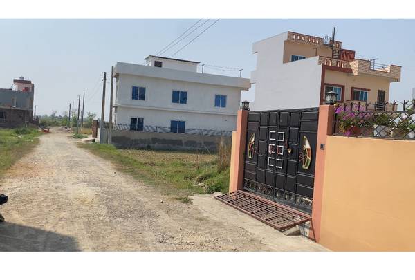 Land on sale purano sadak mangalapur