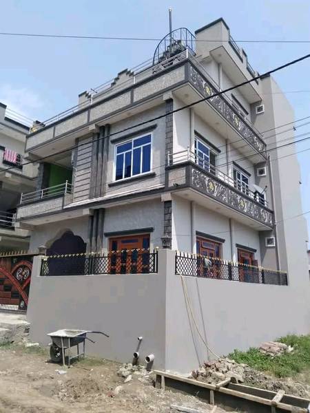 🏠 House for Sale Near Gwalori Boarding School, Belbas