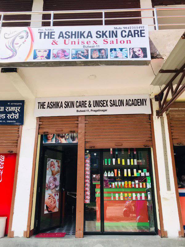 Unisex Salon on Sale at Butwal Devinagar