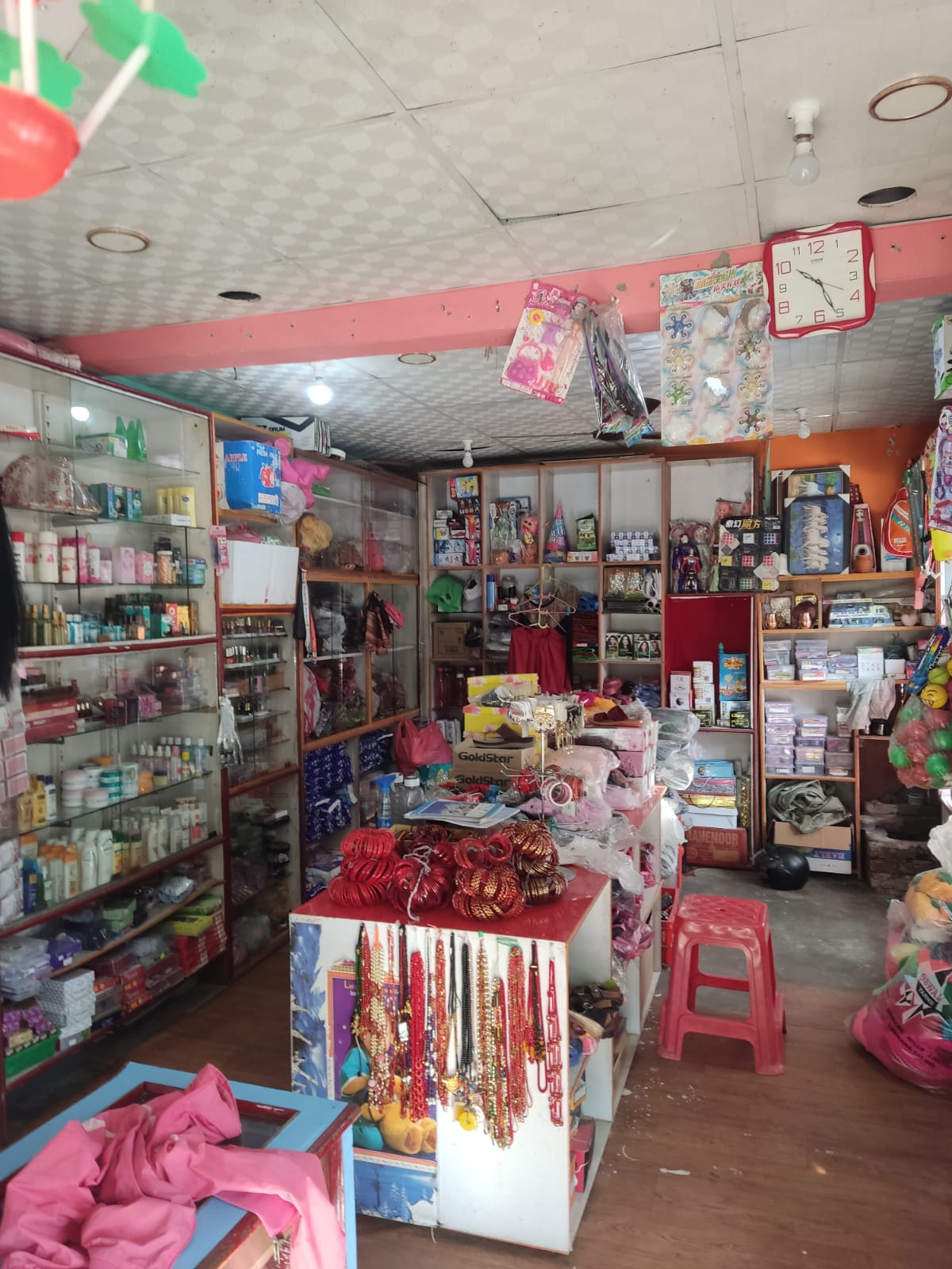 Gift & cosmetics Shop on Sale at Tilottama Manigram